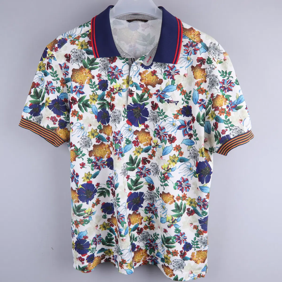 Lew Castell Flower Short Sleeve Karati (110)