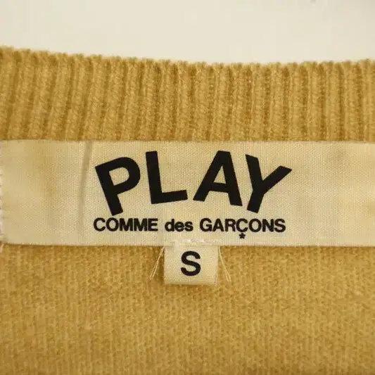 PLAY COMME DES GARCONS 플레이 꼼데 가르송 가디건 S