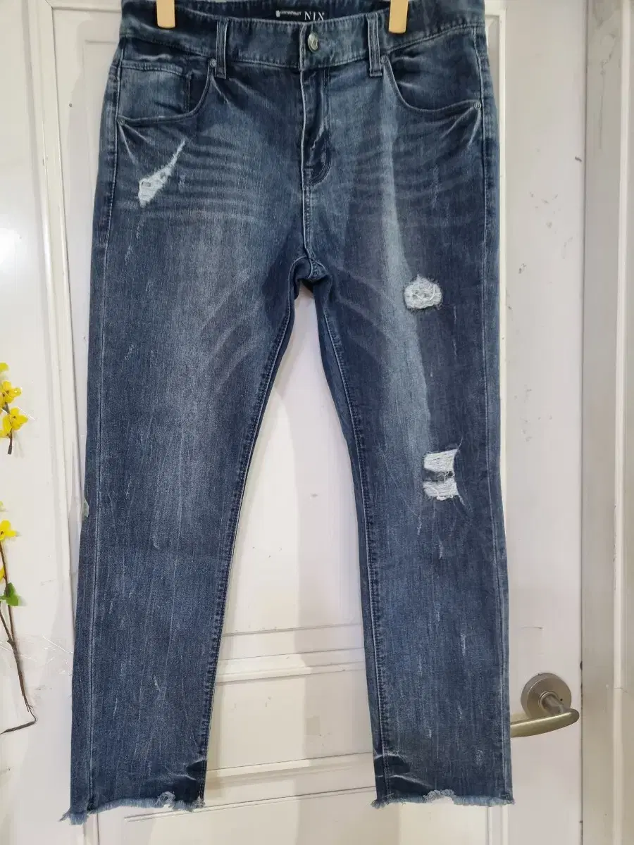 Male. Itzy underclothes. Jeans. clean. waist34