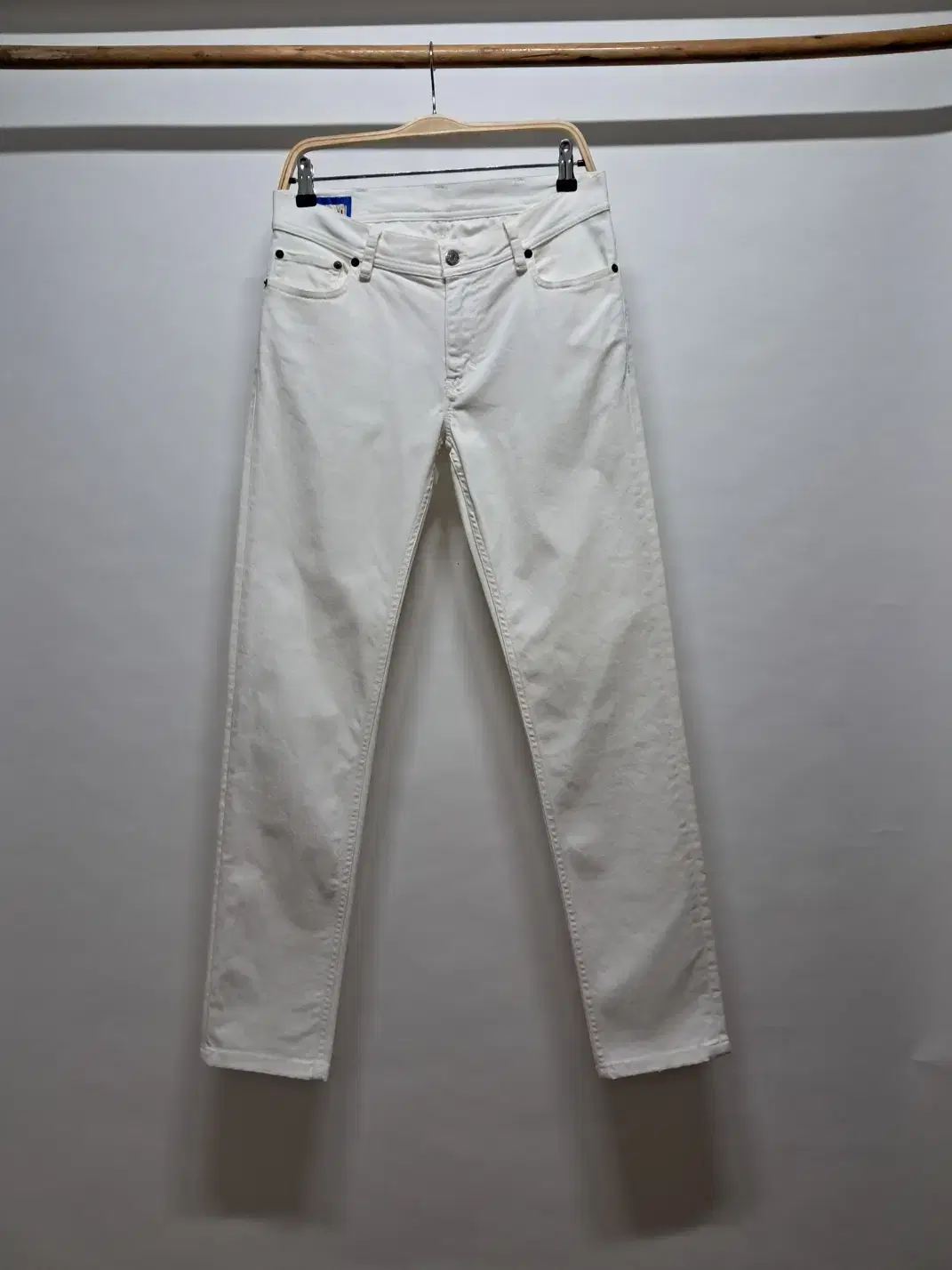 (28) Akne Studio Denim White Jean