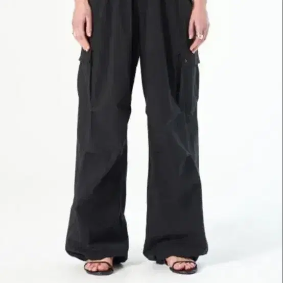 다이애그널 WAIST STOPPER CARGO PANTS