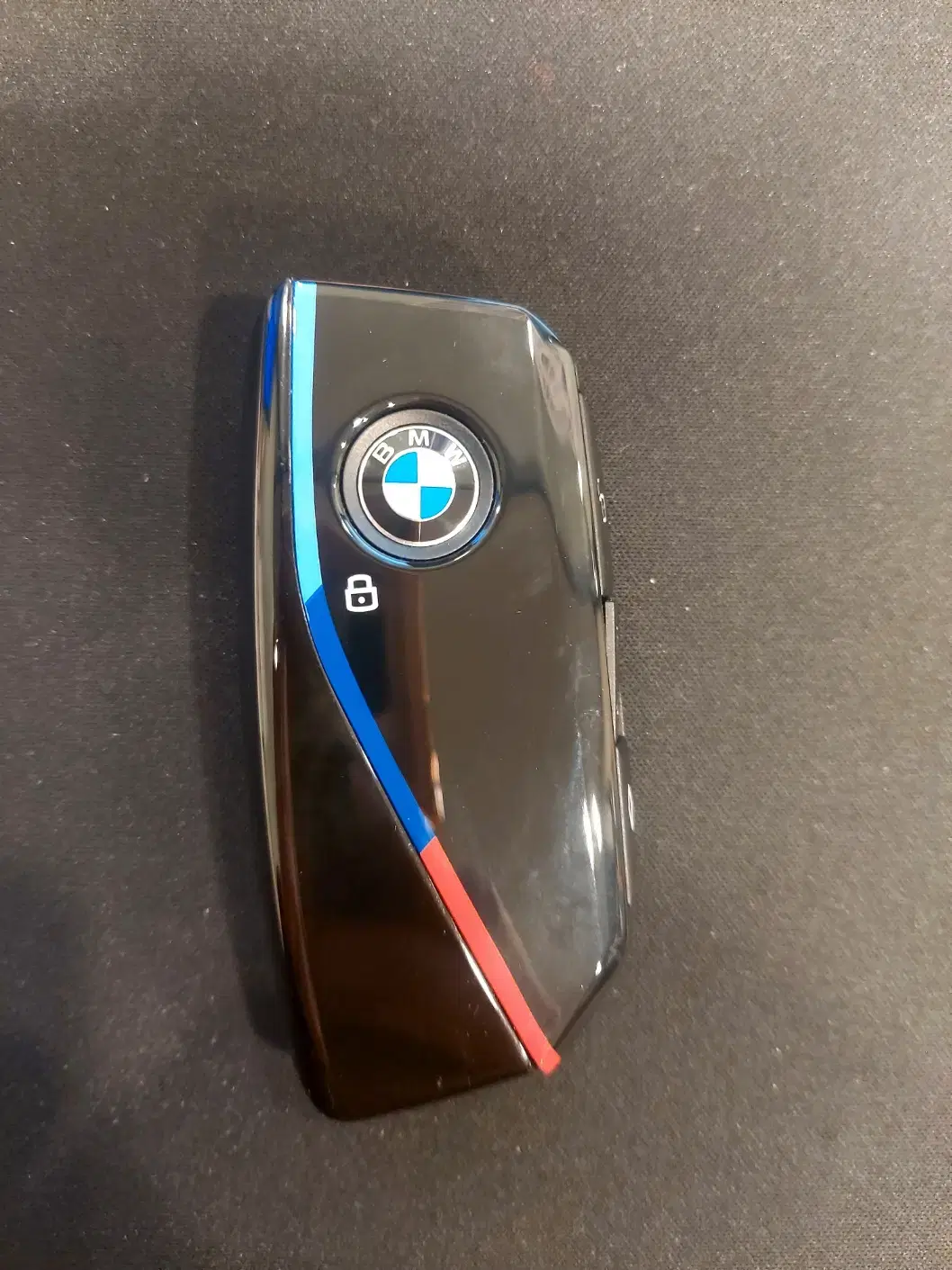 BMW F바디 G바디 전차종 가능한 최신형 X5,X7 유광 스마트키 개조