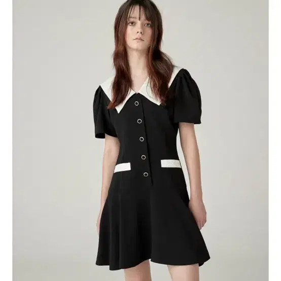 쟈니헤잇재즈 원피스 BIG COLLAR PUFF DRESS - BLACK