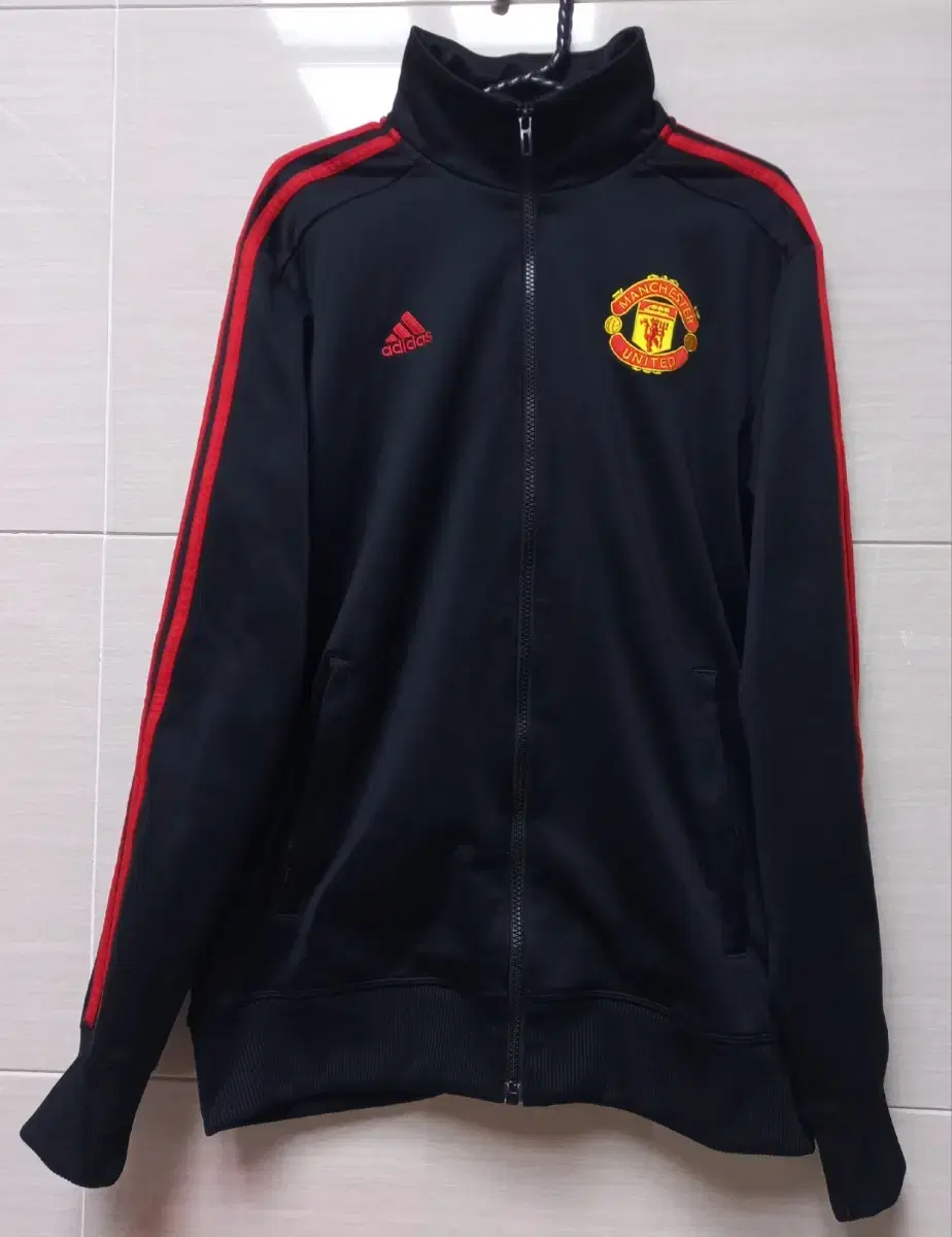 Adidas Man Utd Black Track Top Jersey - Black - Womens 105/XL