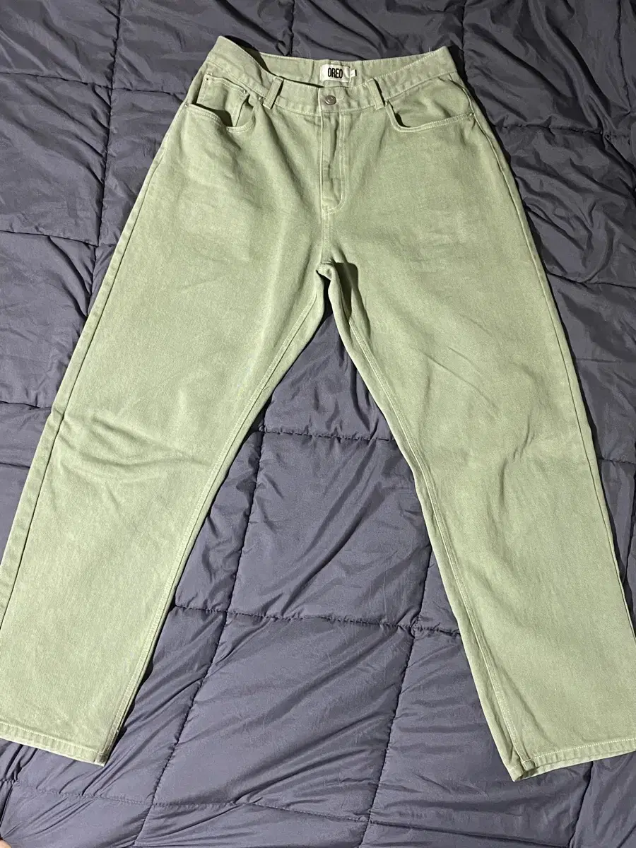 Medium) Men's colored denim pants