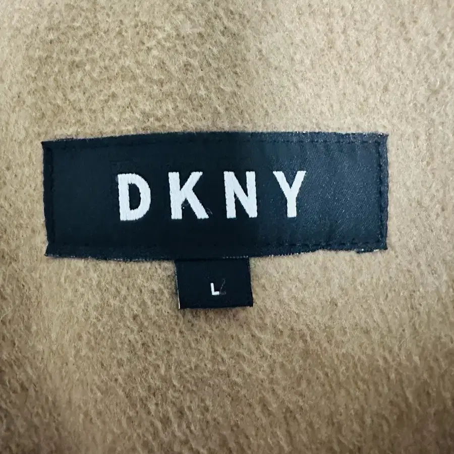 DKNY 로브 코트