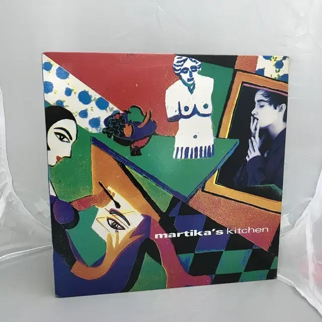 MARTIKA LP / AA2175