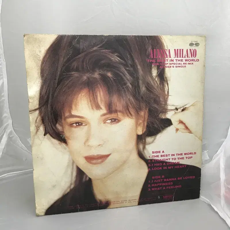 ALYSSA MILANO LP / AA2176