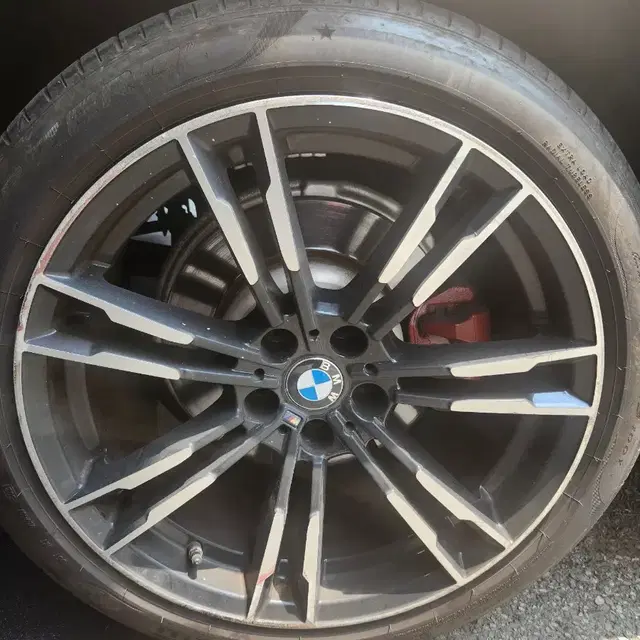 bmw m5 19인치 중고 휠타이어 팔아요