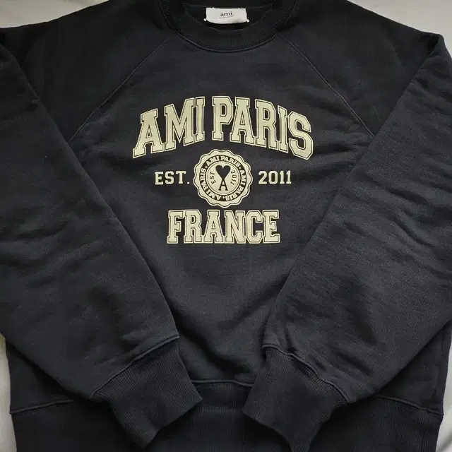 AMI 맨투맨 PARIS FRANCE [L]