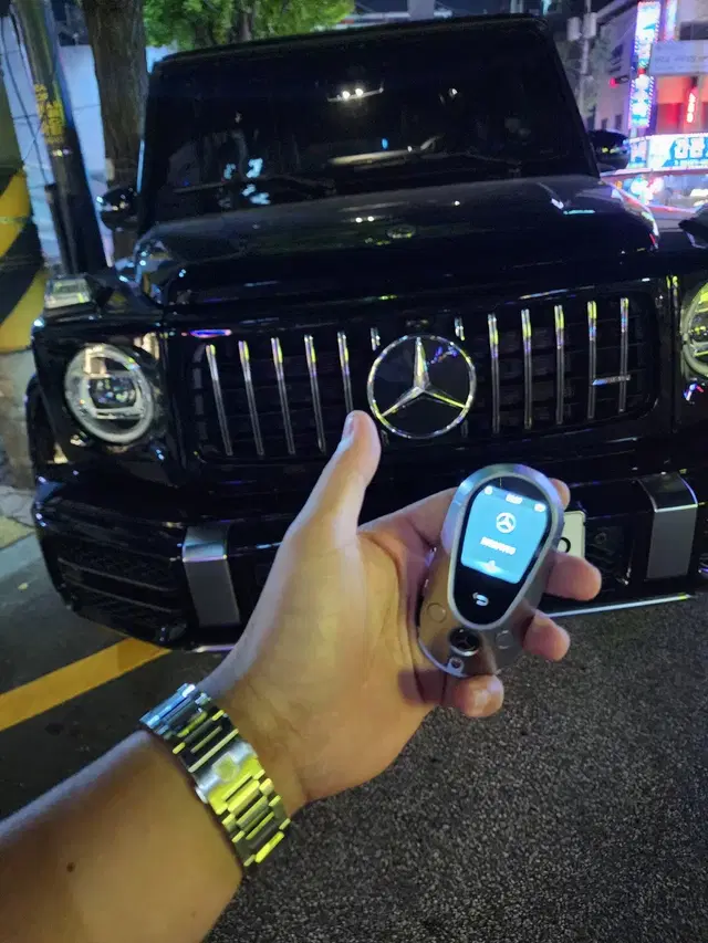 벤츠 AMG 전차종 가능한 타원형 LCD 디지털키 신형 개조 추가 제작