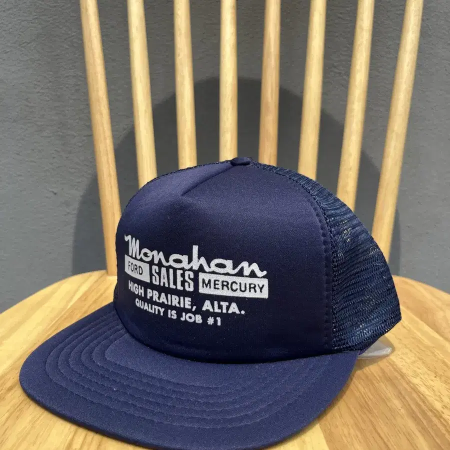 Monahan ford vintage trucker cap 팝니다