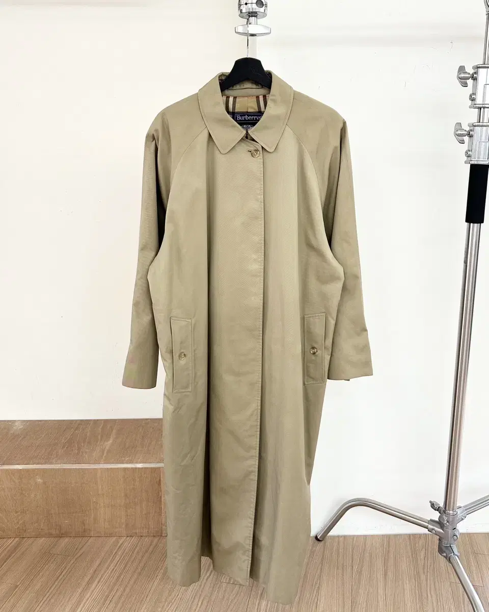 Burberry Prosum Brown Hidden Button Cara Neck Coat