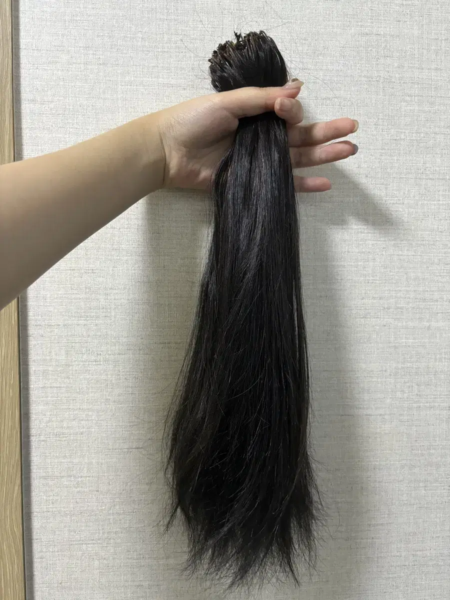 18-inch hair extensions