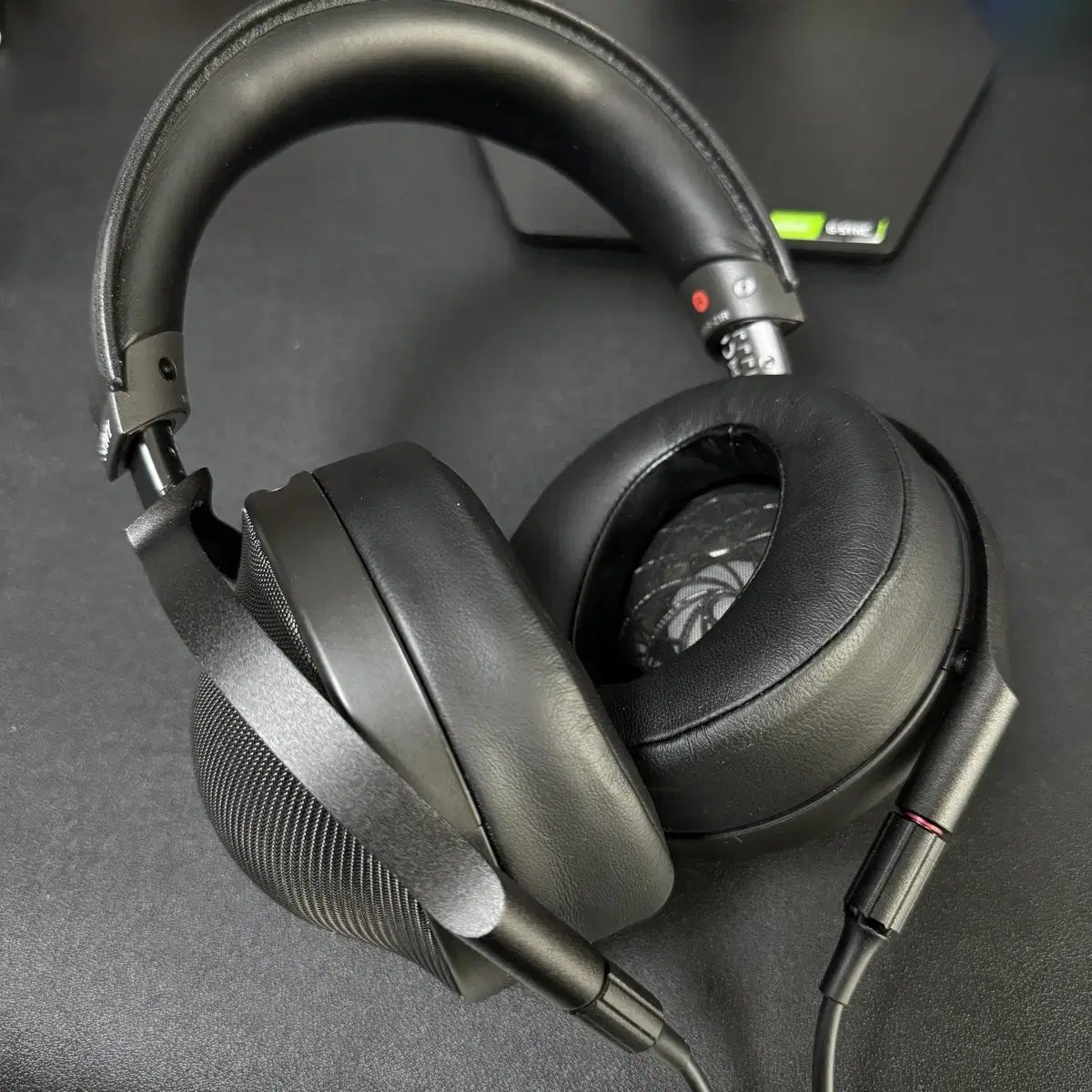 Sony mdr z1r