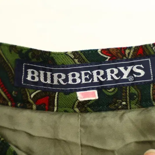 BURBERRYS 롱스커트 26