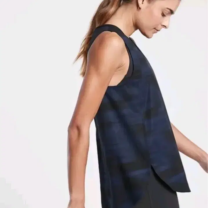 ATHLETA Zephyr 프린트  경량 액티브 탱크탑 나시