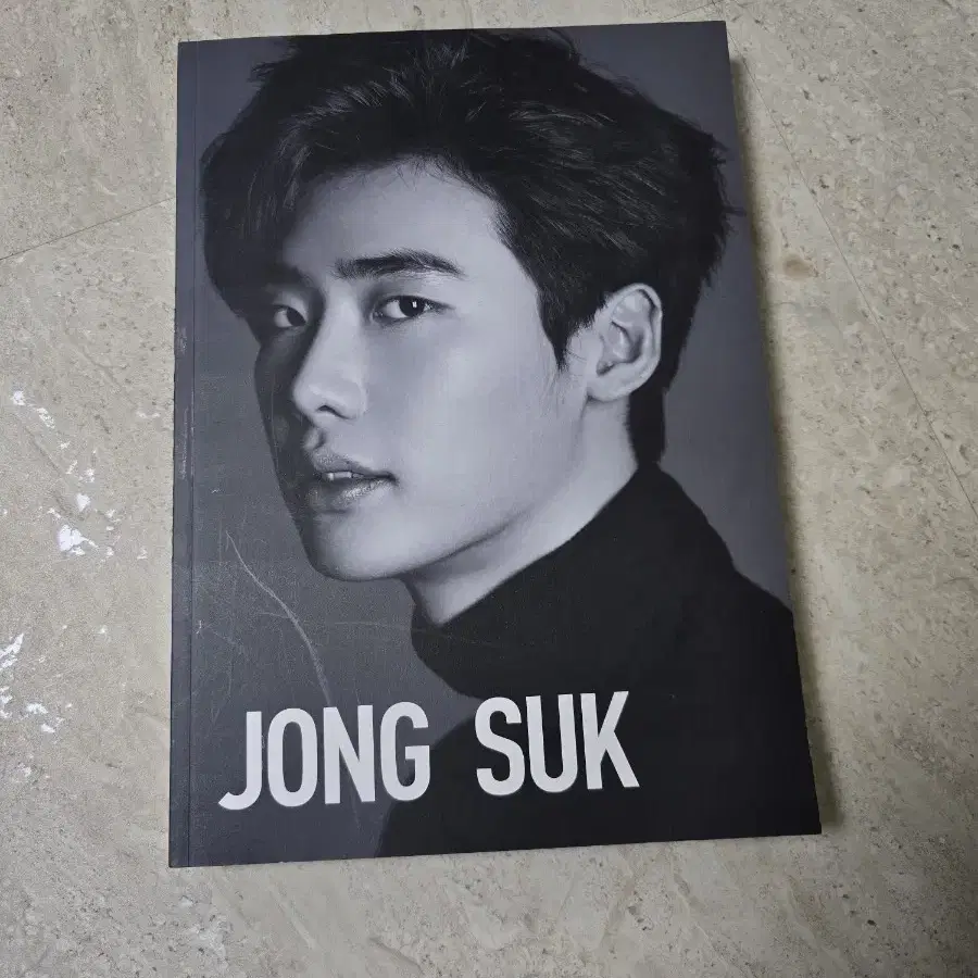 이종석 쎄씨 화보집 DVD 포함