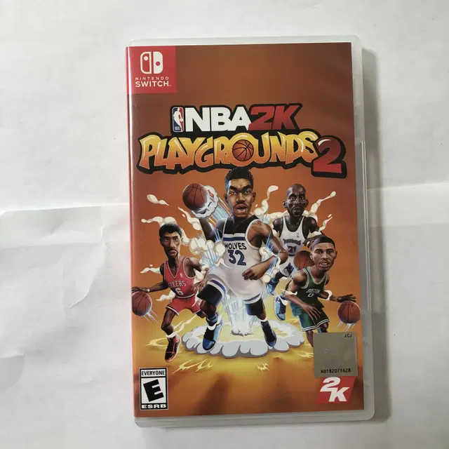 최상품  닌텐도 스위치 NBA 2K 플레이 그라운즈 2를 분양합니다.