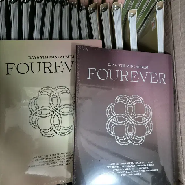 (판매마감) 데이식스 미니8집 fourever 웰컴투더쇼 미개봉 앨범