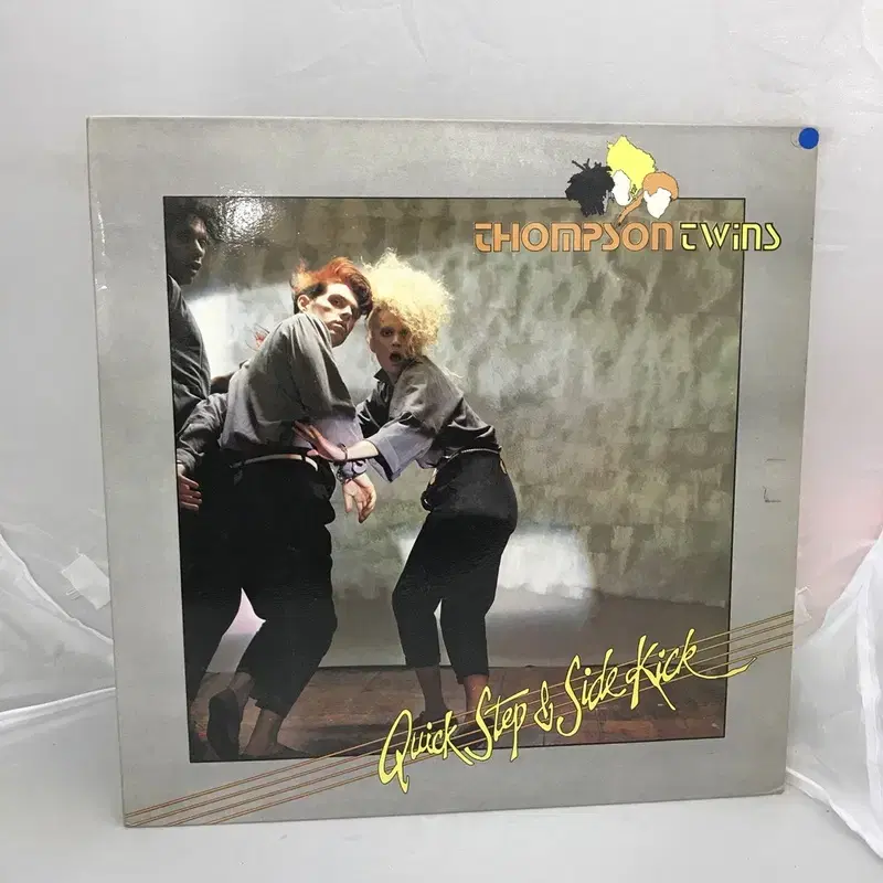 THOMPSON TWINS LP / AA2245