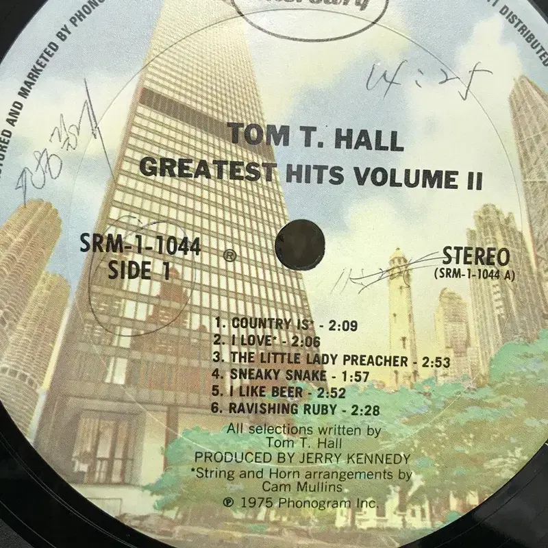 TOM T HALL LP / AA2255