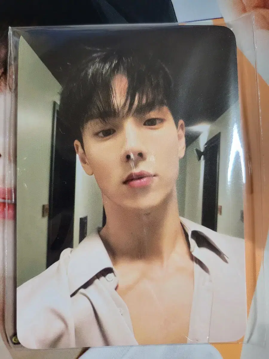 monsta x shownu on my way necklace md photocard wts