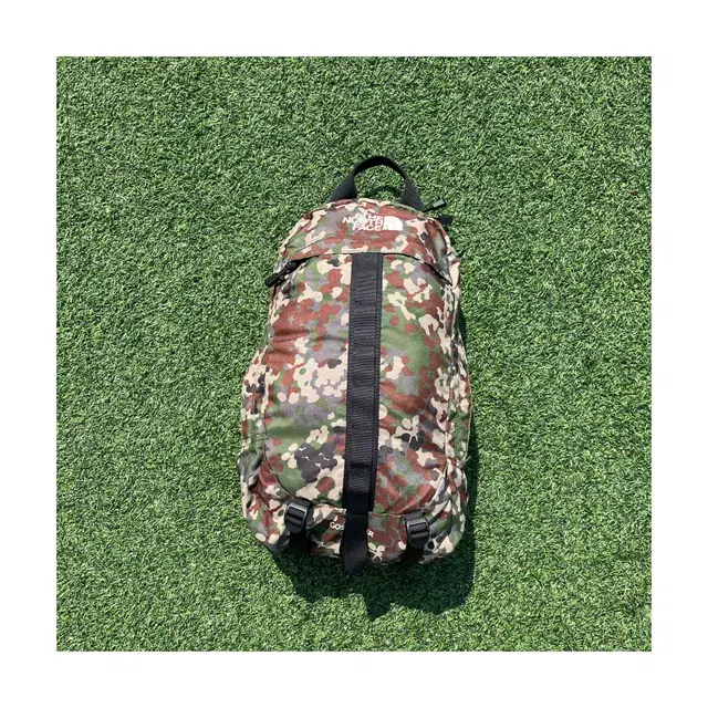 NORTHFACE COSSAMER CAMO BAG