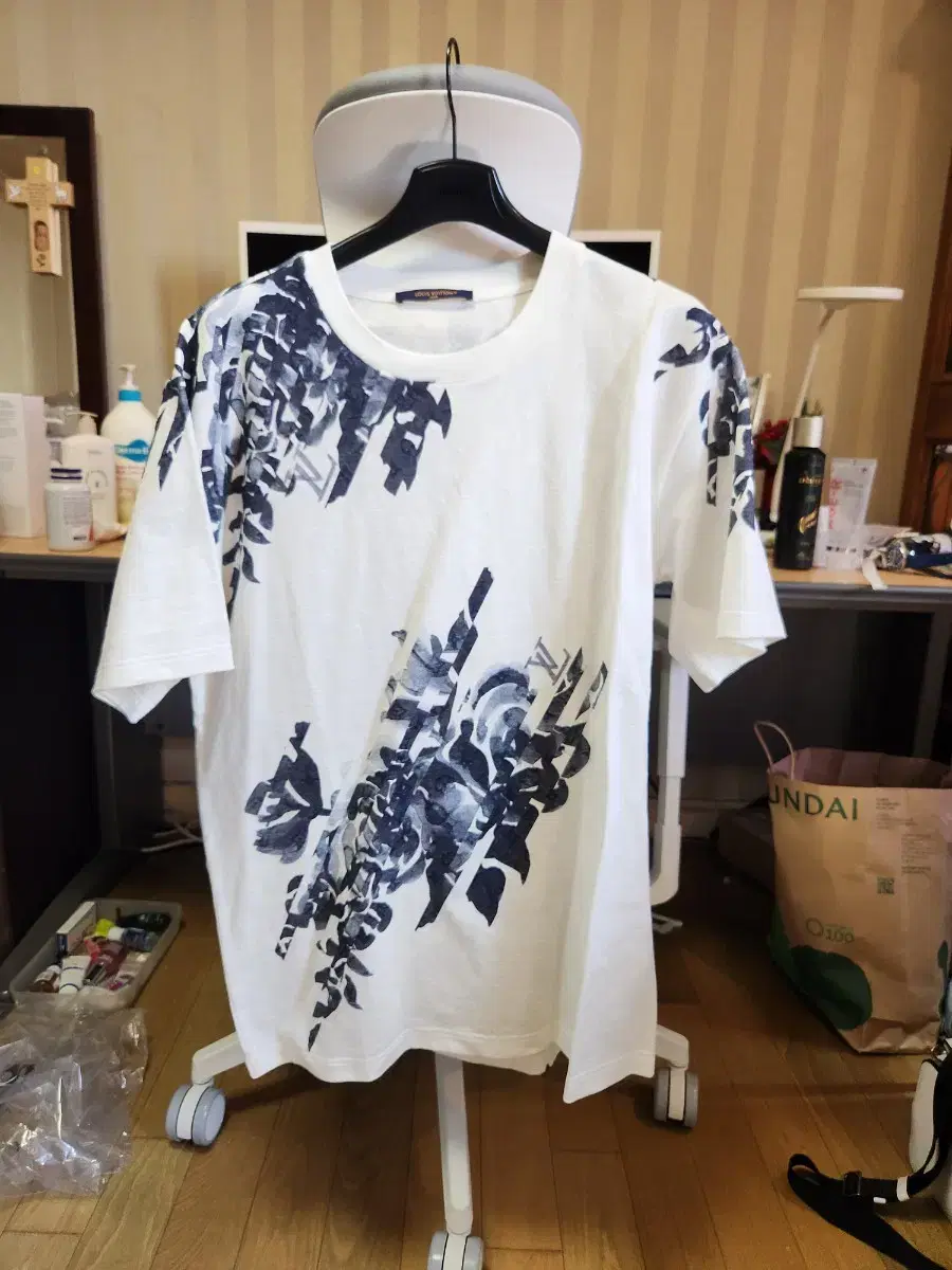 Louis Vuitton 23SS Monogrammed T-shirt XXL