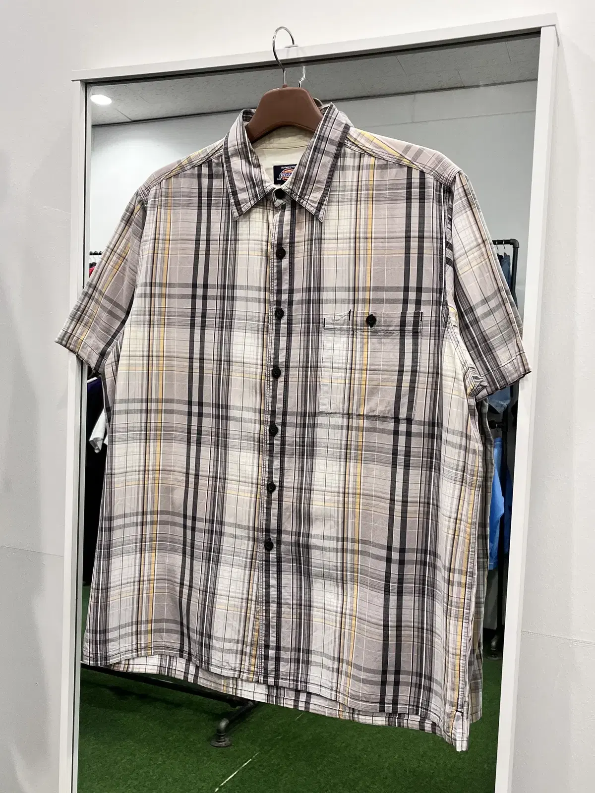 Dickies Checked short sleeve shirt