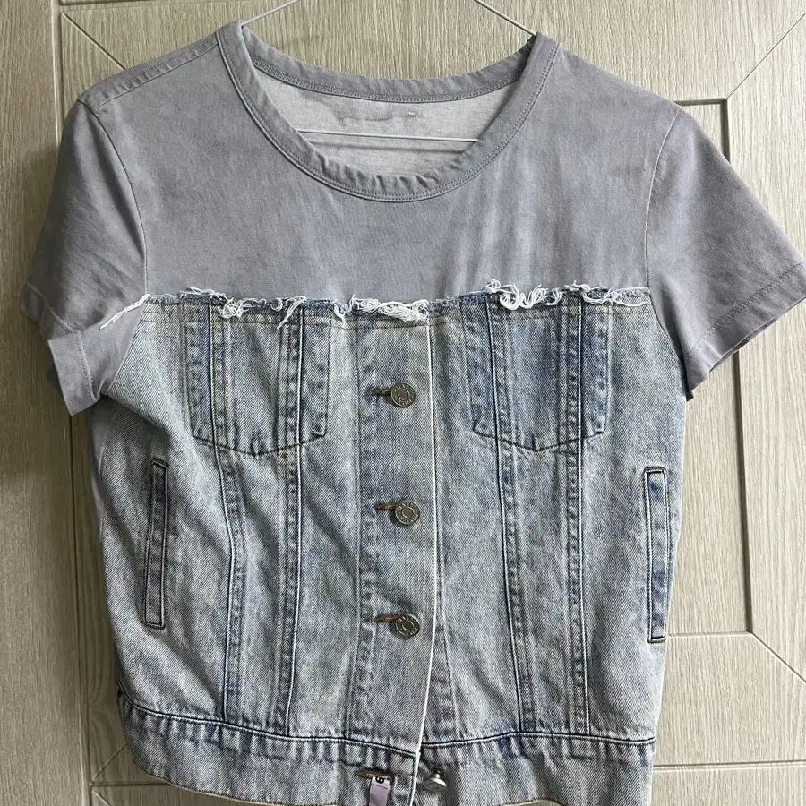 해바이해킴 DENIM PATCHED T-SHIRT 그레이S