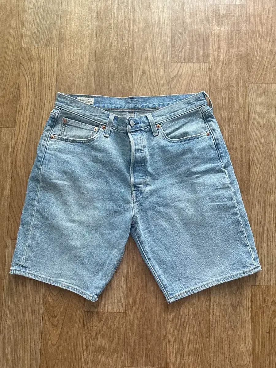 Levi's Original Fit Shorts!!!Highly Recommended!!! (Unrated)