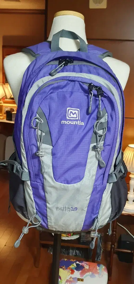 Mountia Bella 20L 배낭