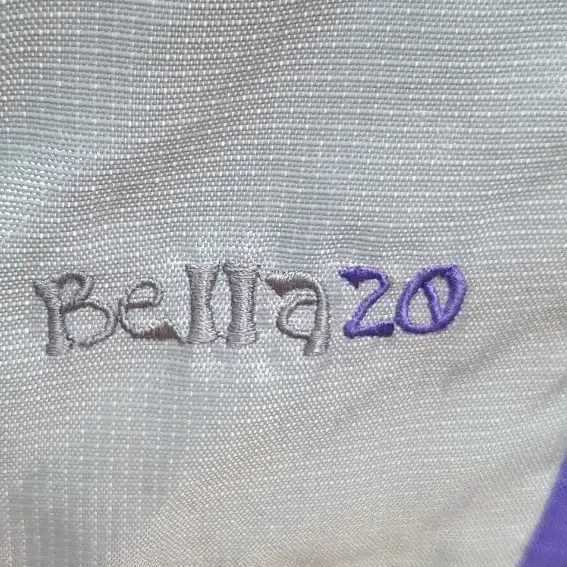 Mountia Bella 20L 배낭