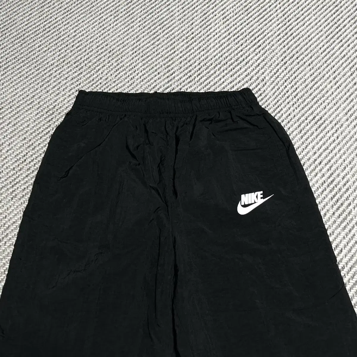 [ S ] Nike 나이키 우븐 퓨츄라 트레이닝 팬츠