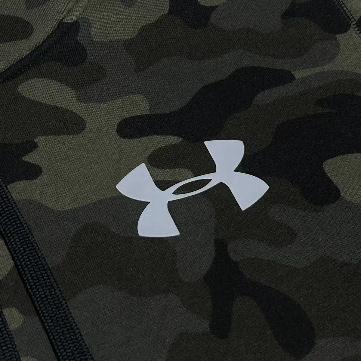 [ L ] Underarmour 언더아머 카모 기모 후드티