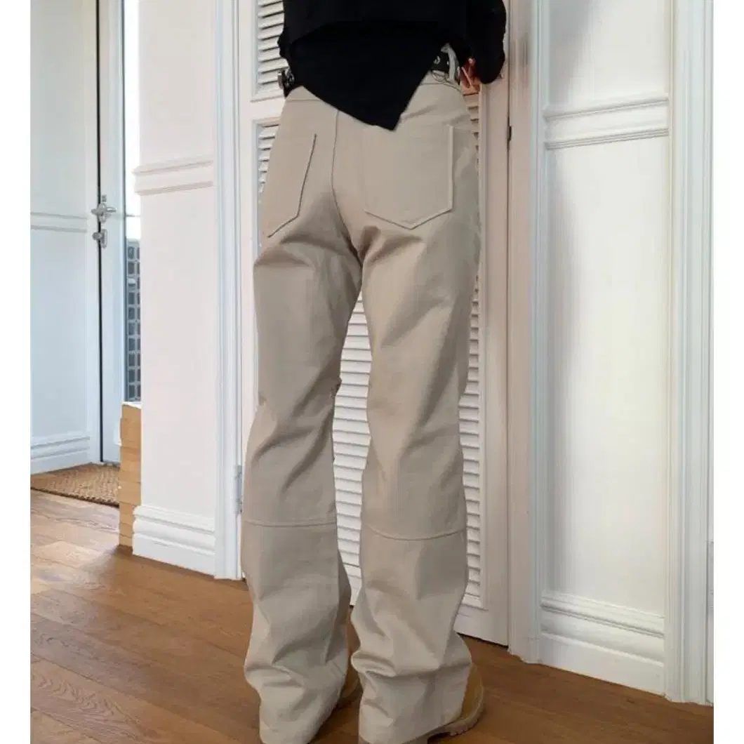 릿킴 pintuck flare legging pants