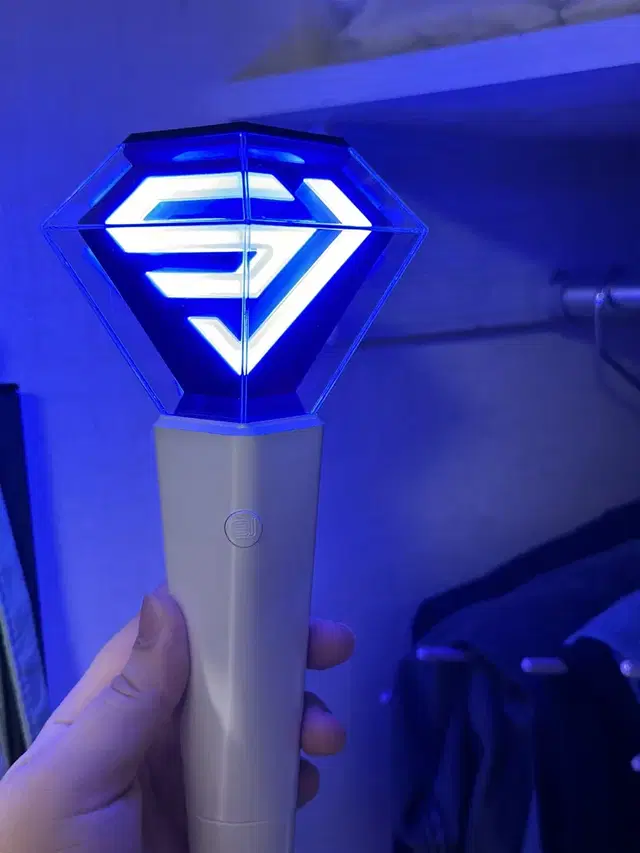 슈퍼주니어 응원봉 ver 2.0 슈퍼봉 양도합니다