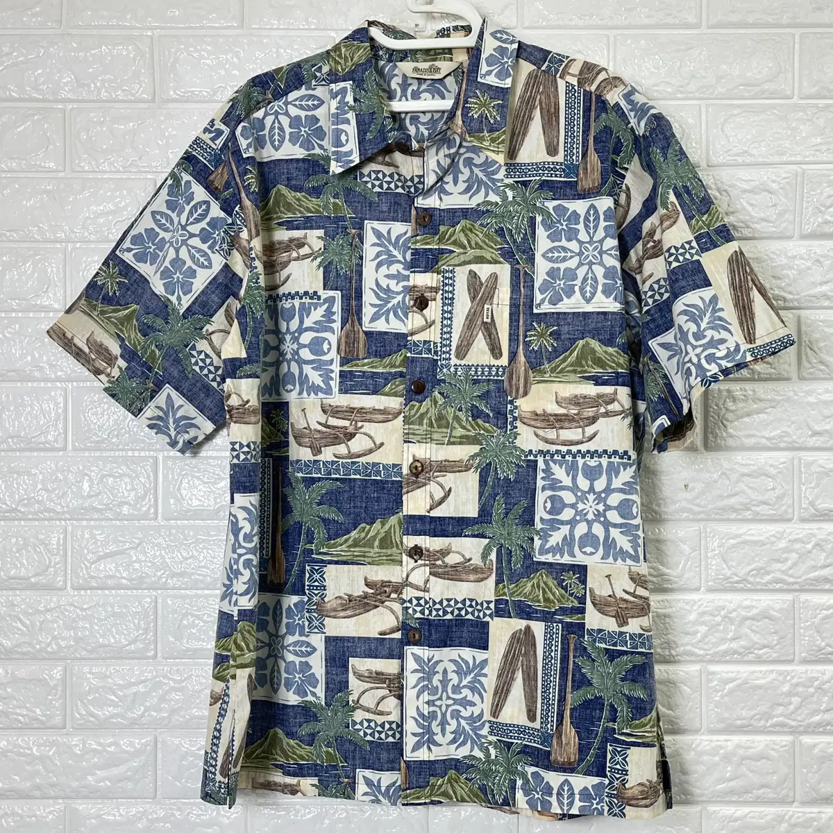 Paradise Bay Hawaiian Shirt XL