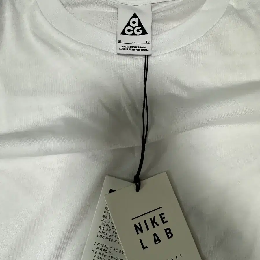 NIKELAB ACG VARIABLE T-SHIRT TEE xl 110