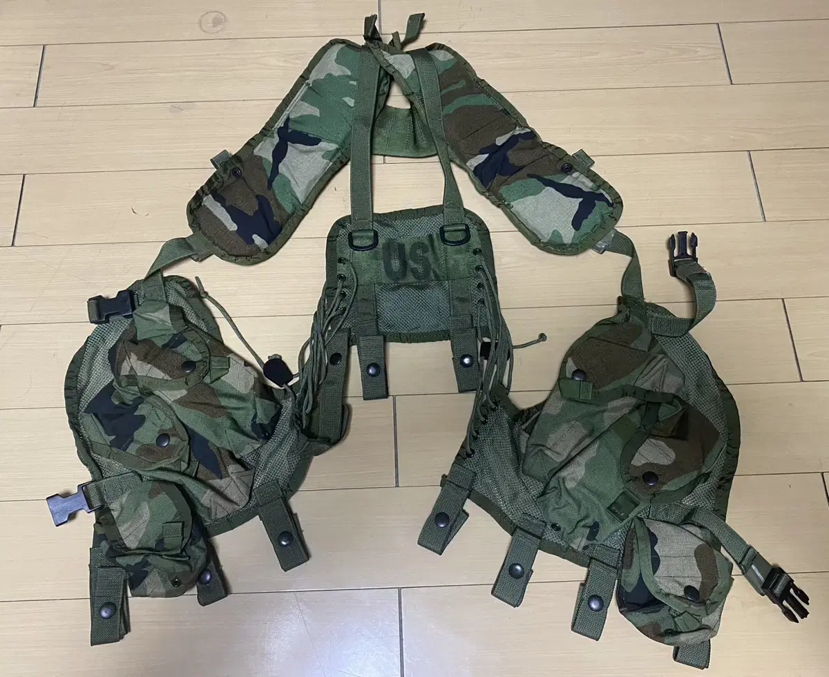 US Army Woodland Tactical Vest TLBV Unused