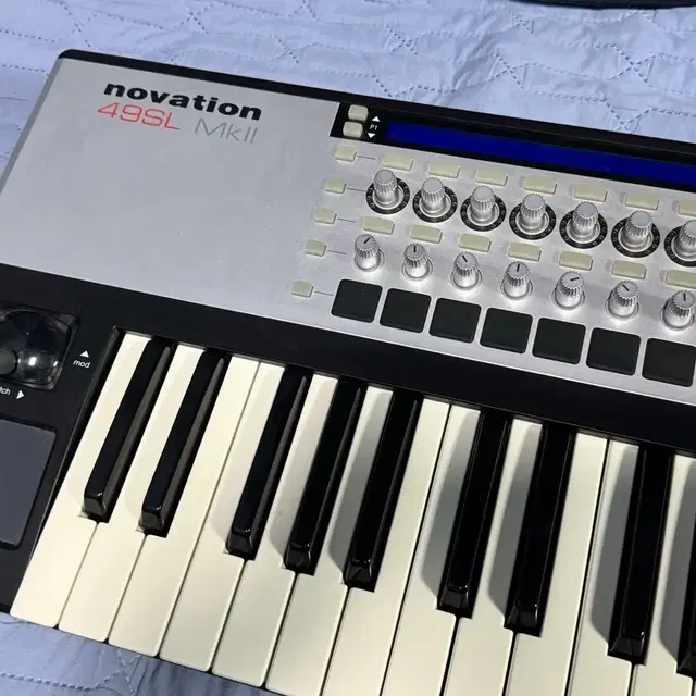 노베이션 novation SL mk2 49 마스터키보드