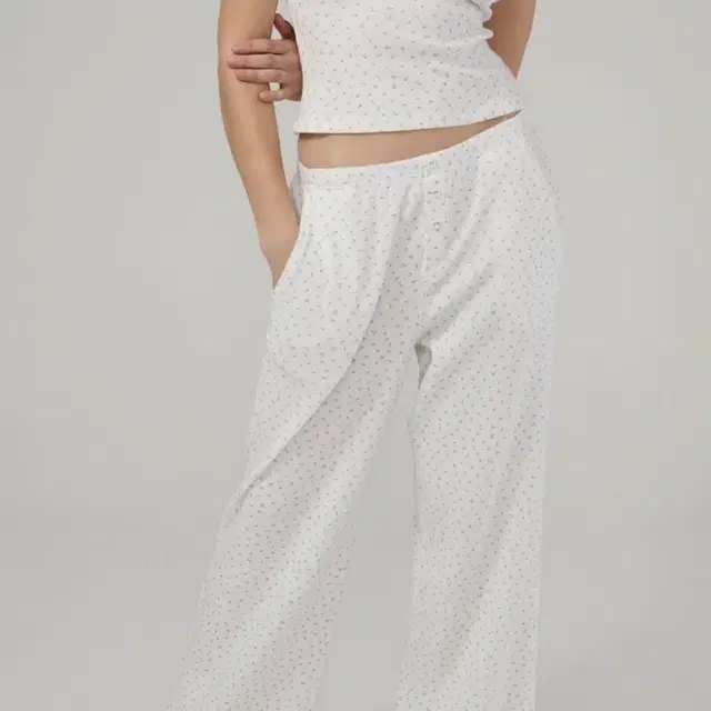 글로니 PROVINCE EYELET PANTS (CREAM BLOOM)