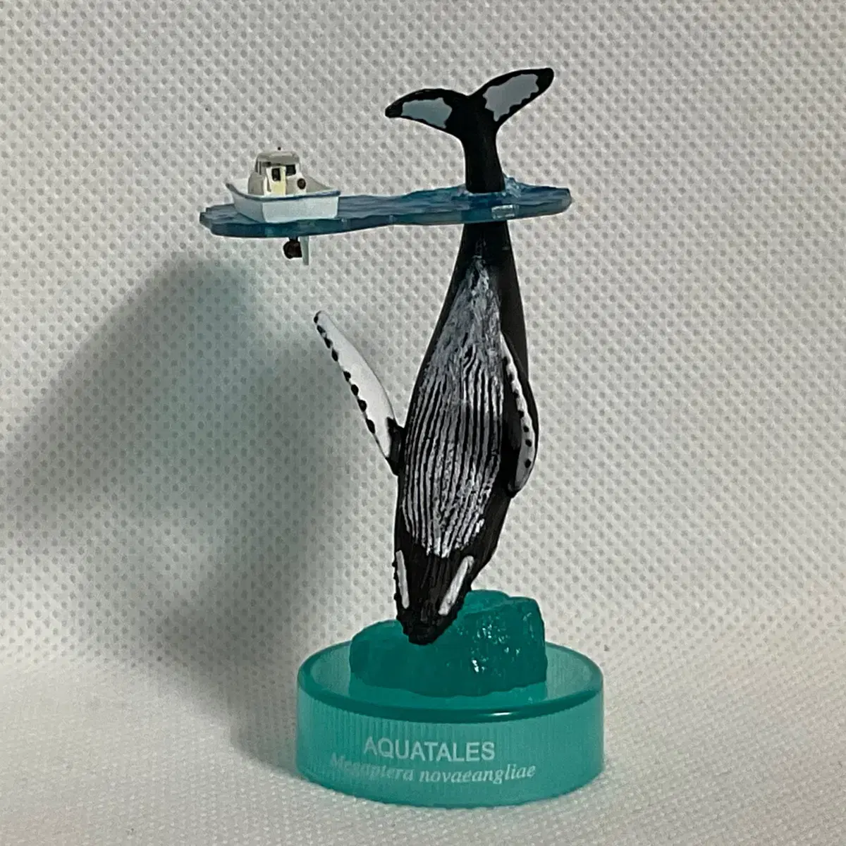 Novox Goods Aquatales Humpback Whale Figure Kaiyodo