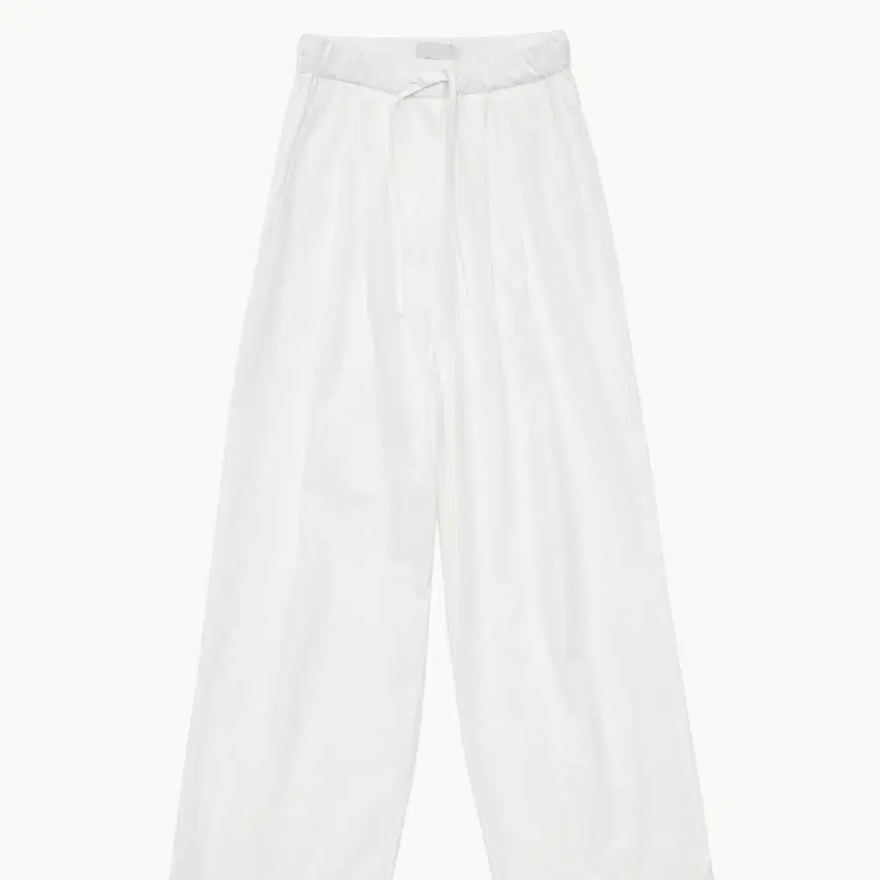 아모멘토 WIDE-FIT DRAWSTRING PANTS