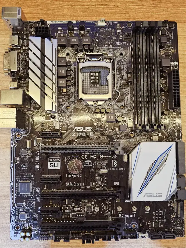 Asus z170-e