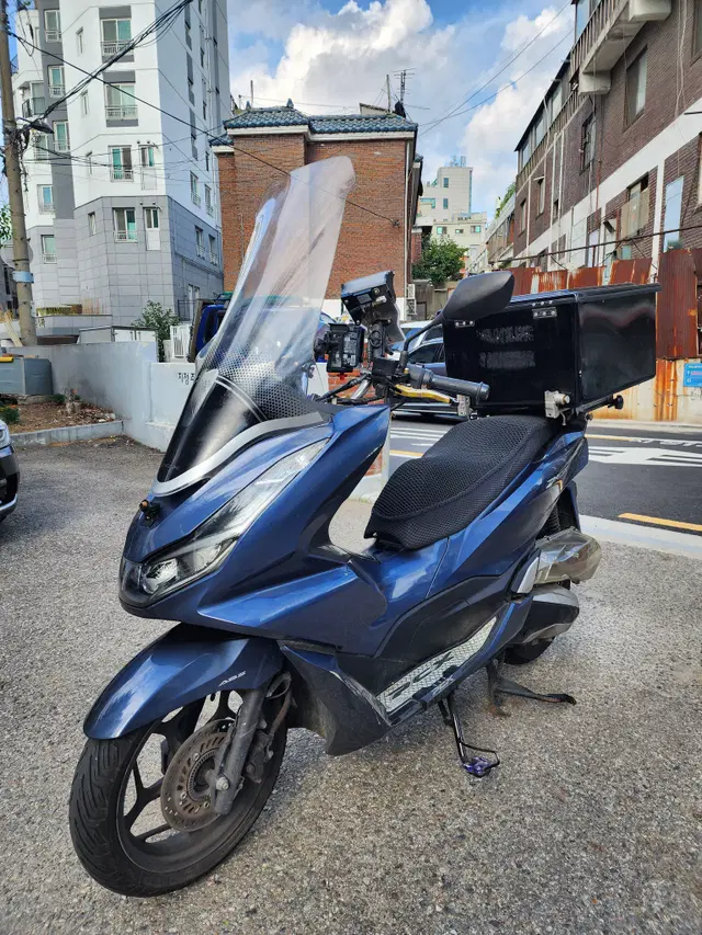 21년식 PCX125 ABS 배달세팅 팝니다