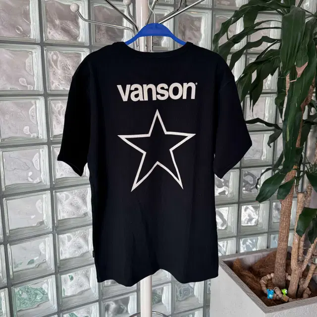 vanson One star tee