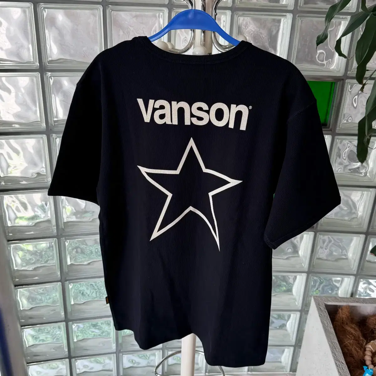 vanson One star tee