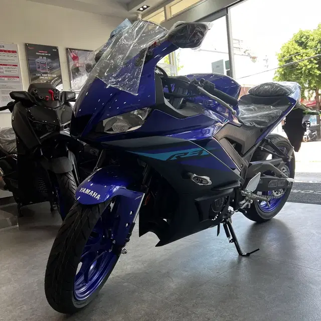 야마하 YZF-R3 24년식 0km 신차 판매합니다